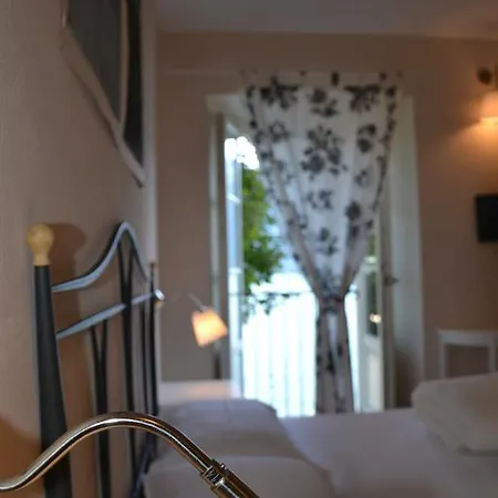 Le Darsene Nocleg ze śniadaniem