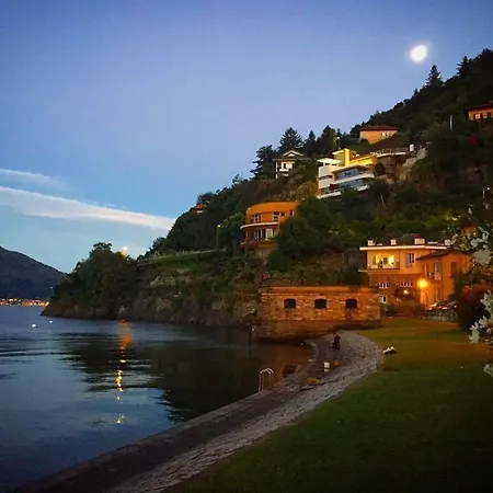 Le Darsene * Cannobio