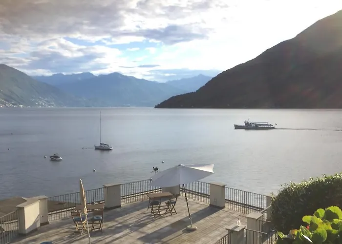 Le Darsene B&B 카노비오