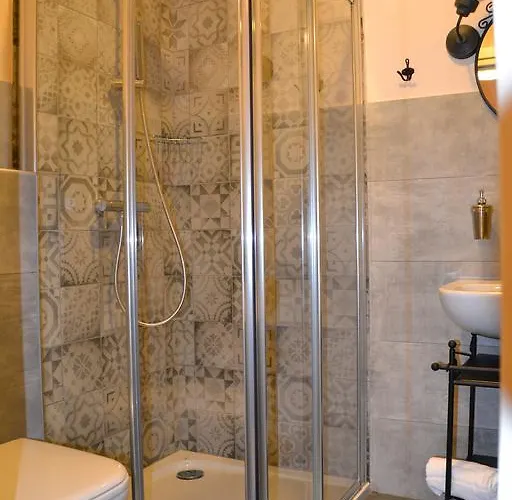 Le Darsene 카노비오